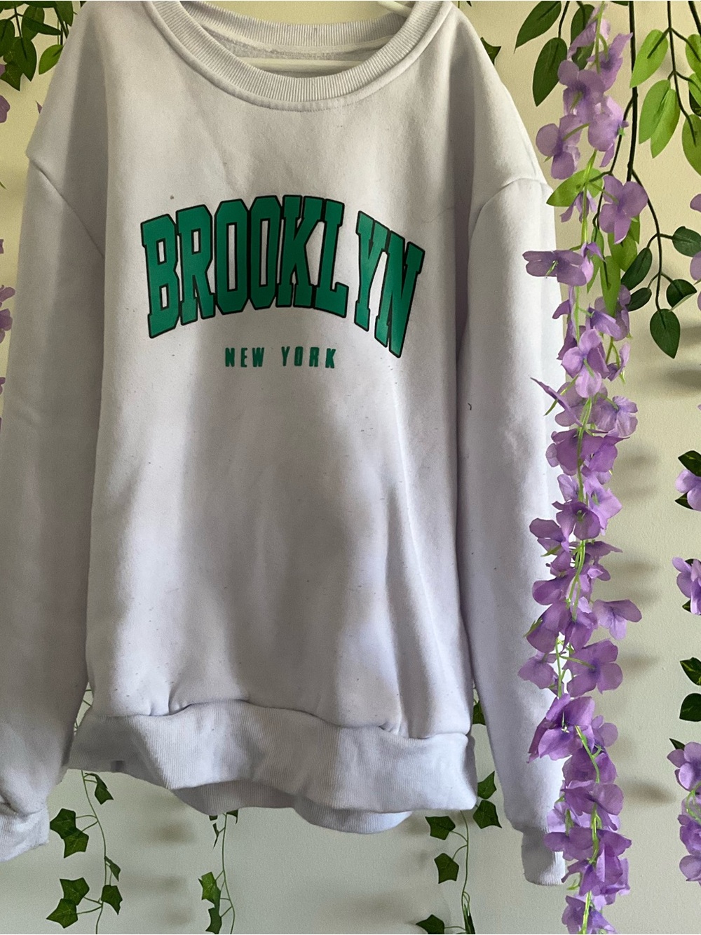 White 'Brooklyn New York' Crewneck Sweatshirt with Green Logo